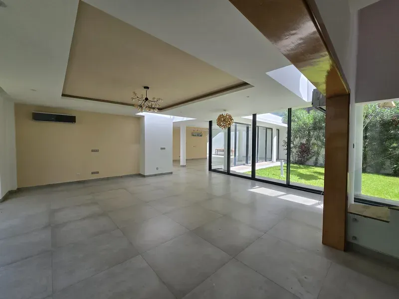Appartement neuf à vendre à Dakar