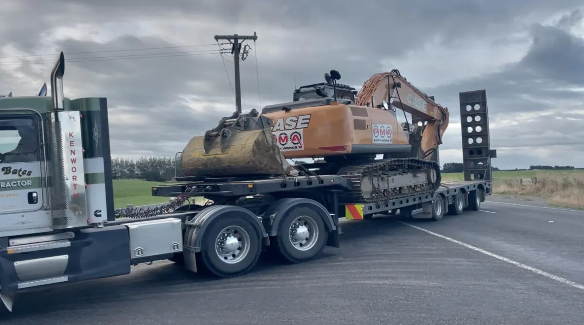 tree removal excavation Southland stump clearing machinery