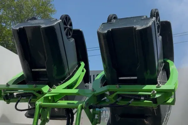 Trash Can for Sale in Commack NY | Homeowner Guide to Choosing the Right Trash Can