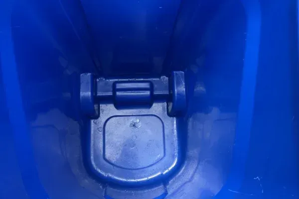 Best Garbage Can Cleaning Service in Huntington, NY: What to Look For