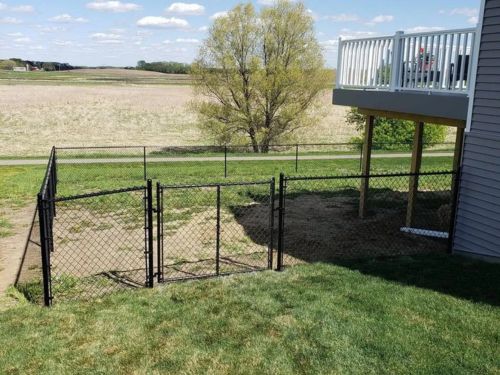 {{ custom_values.service_1 }} in {{custom_values.biz_area_1})