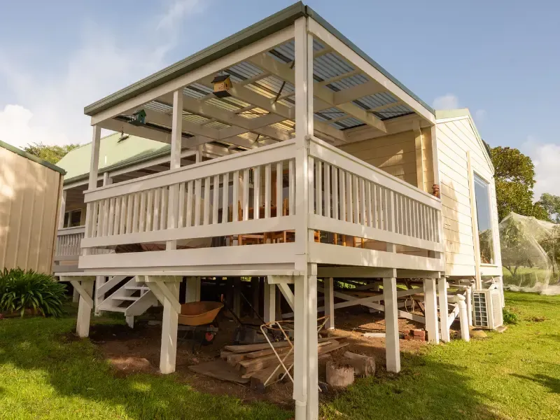 What Is a Multi Level Deck, and Does It Suit Your Yard?