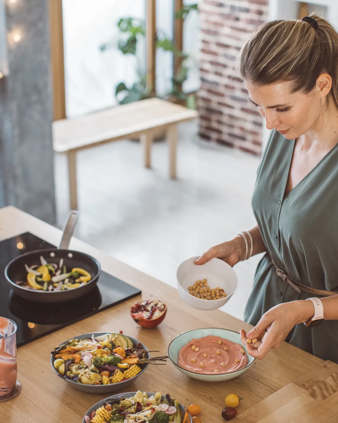 Clinical nutritional therapy support for migraine relief