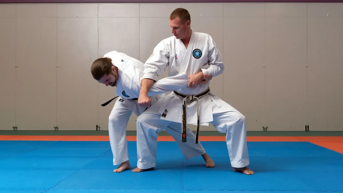 Why Karate Is a Safer Martial Art Compared to Jiu-Jitsu