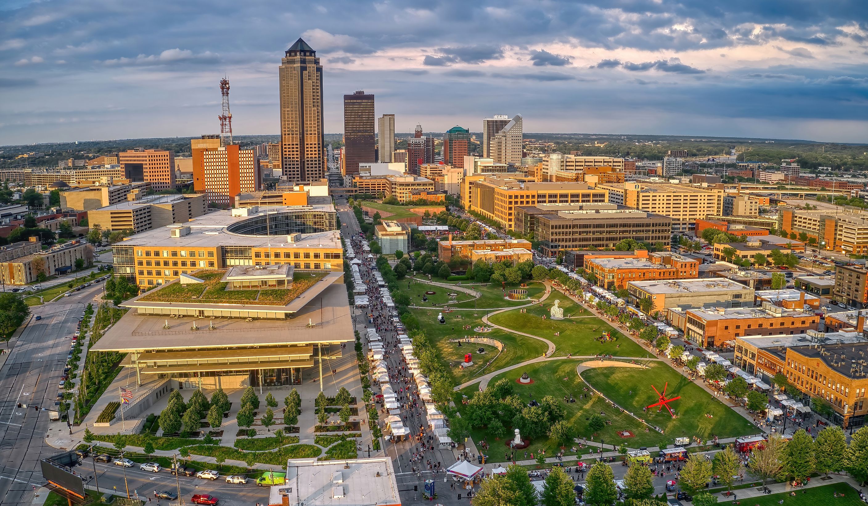 Best Des Moines Neighborhoods for People New to the City