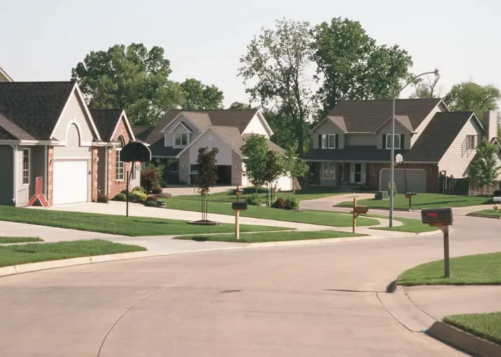 Des Moines vs West Des Moines vs Ankeny vs Waukee: Which Suburb is Right for You?