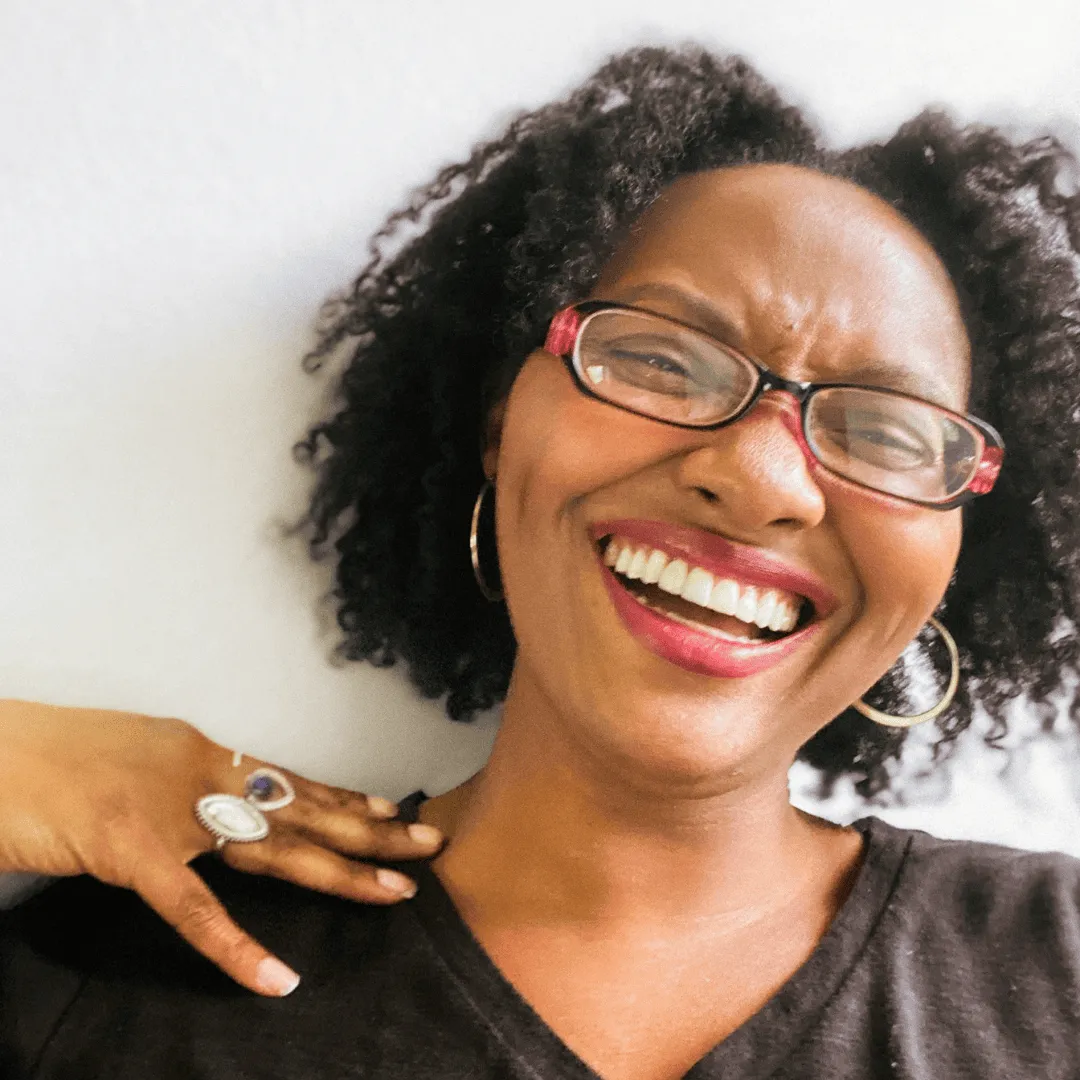 Portrait of Kimberly, featured in the client testimonial