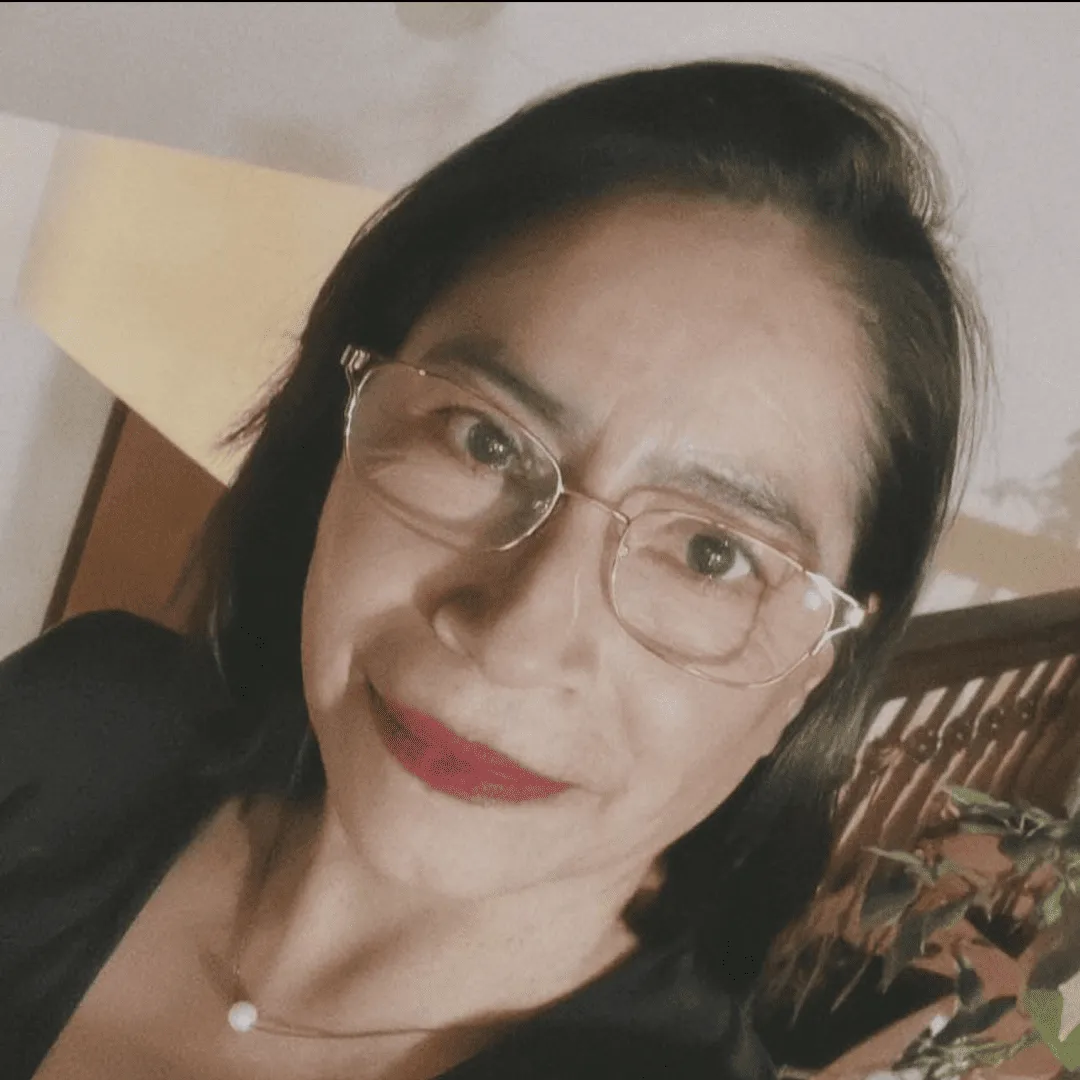 Portrait of Gloria, featured in a client testimonial for Galina Penev