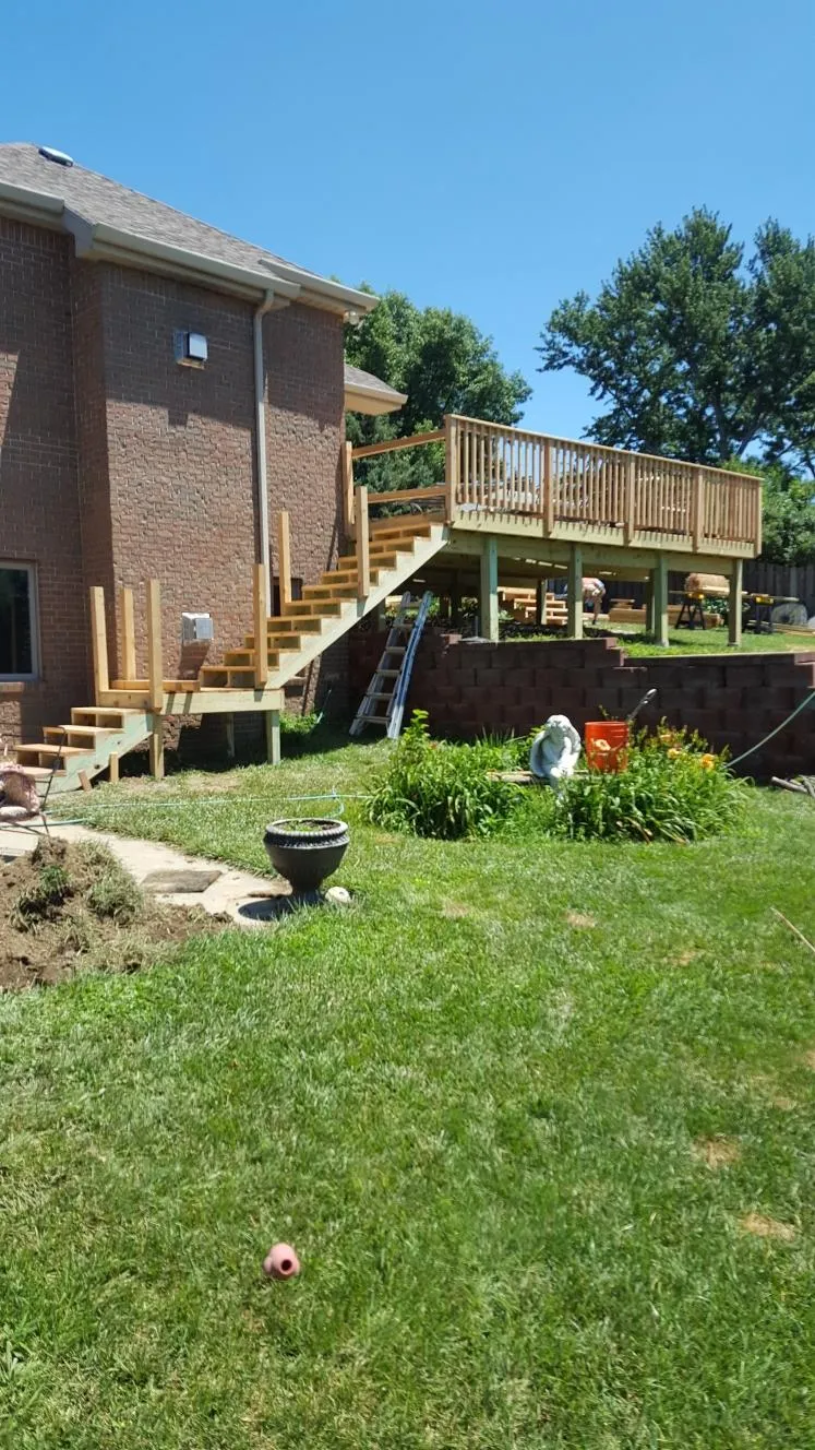 Deck & Fence Staining in