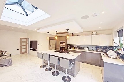 Full home refurbishment by builders in Harrow