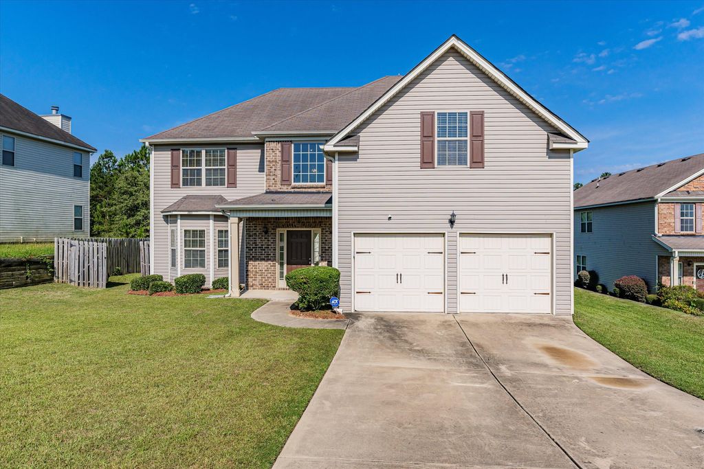 Augusta Concrete builds and installs Driveway