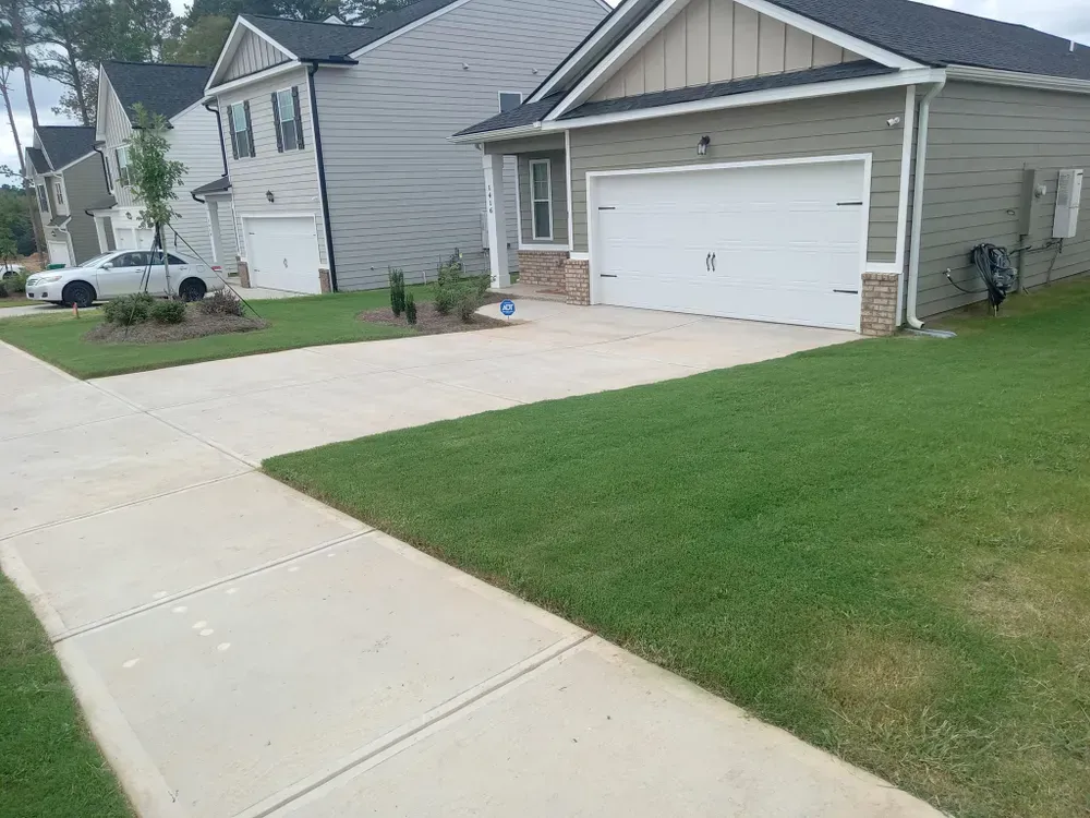 Augusta Concrete Pros builds and installs Driveway.