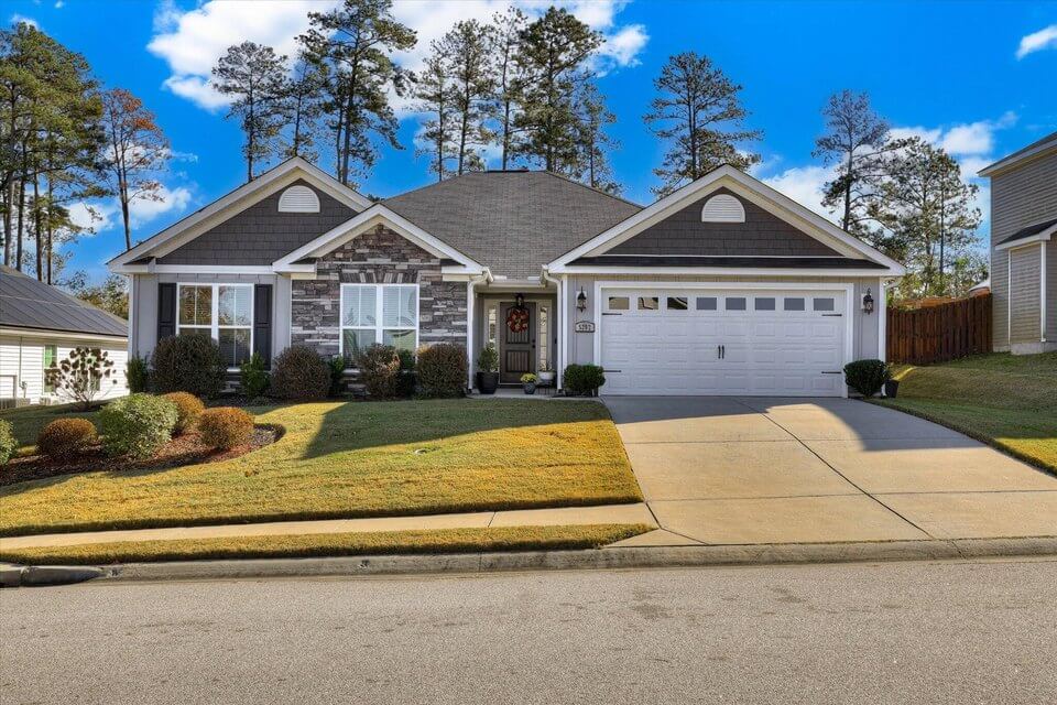 Augusta Concrete Pros builds and installs driveways.