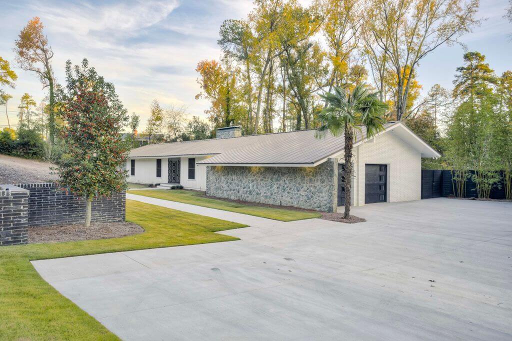 Augusta Concrete builds and installs Driveway