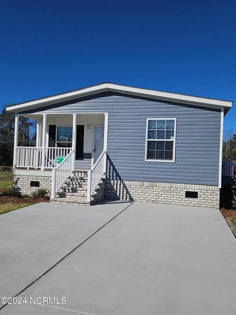 Brand New Home at 864 Yaupon Drive SW Calabash, NC