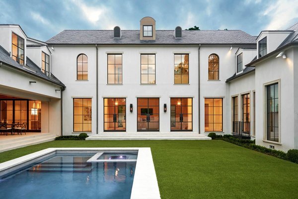 The Benefits of Artificial Turf for Home Owners