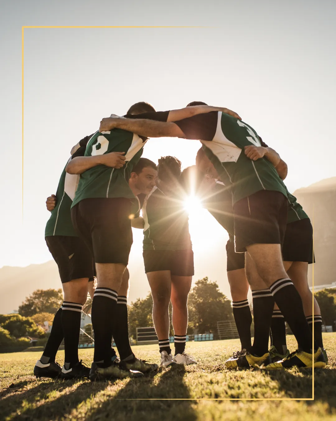 Team huddles with great communication because of team mental performance coaching