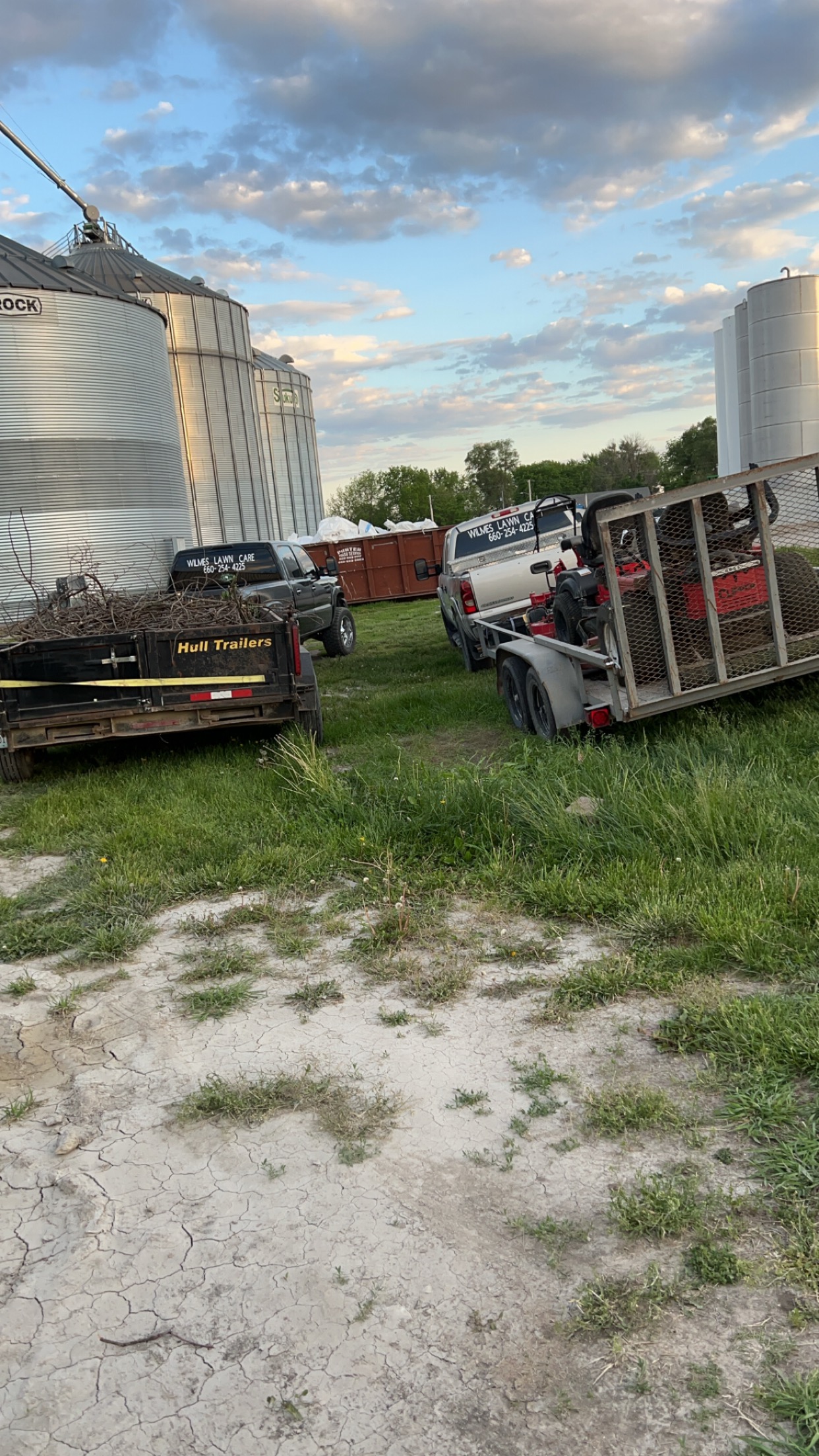 Seasonal Landscape Maintenance