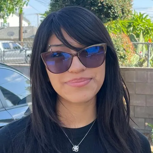Female Tattoo Artist - Sami