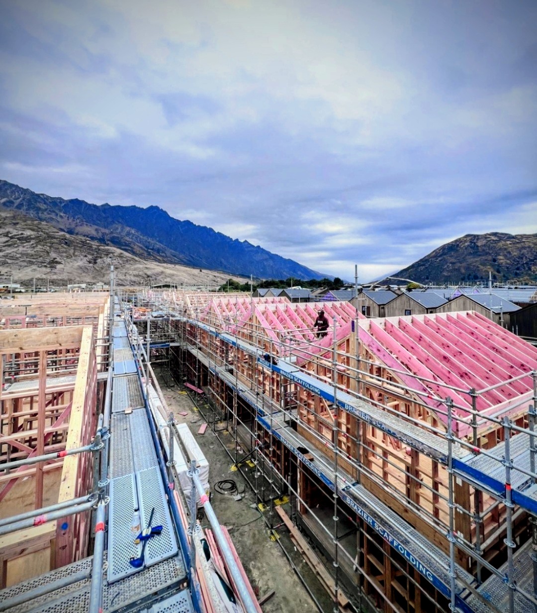 Carpenters working on residential and commercial builds in Auckland