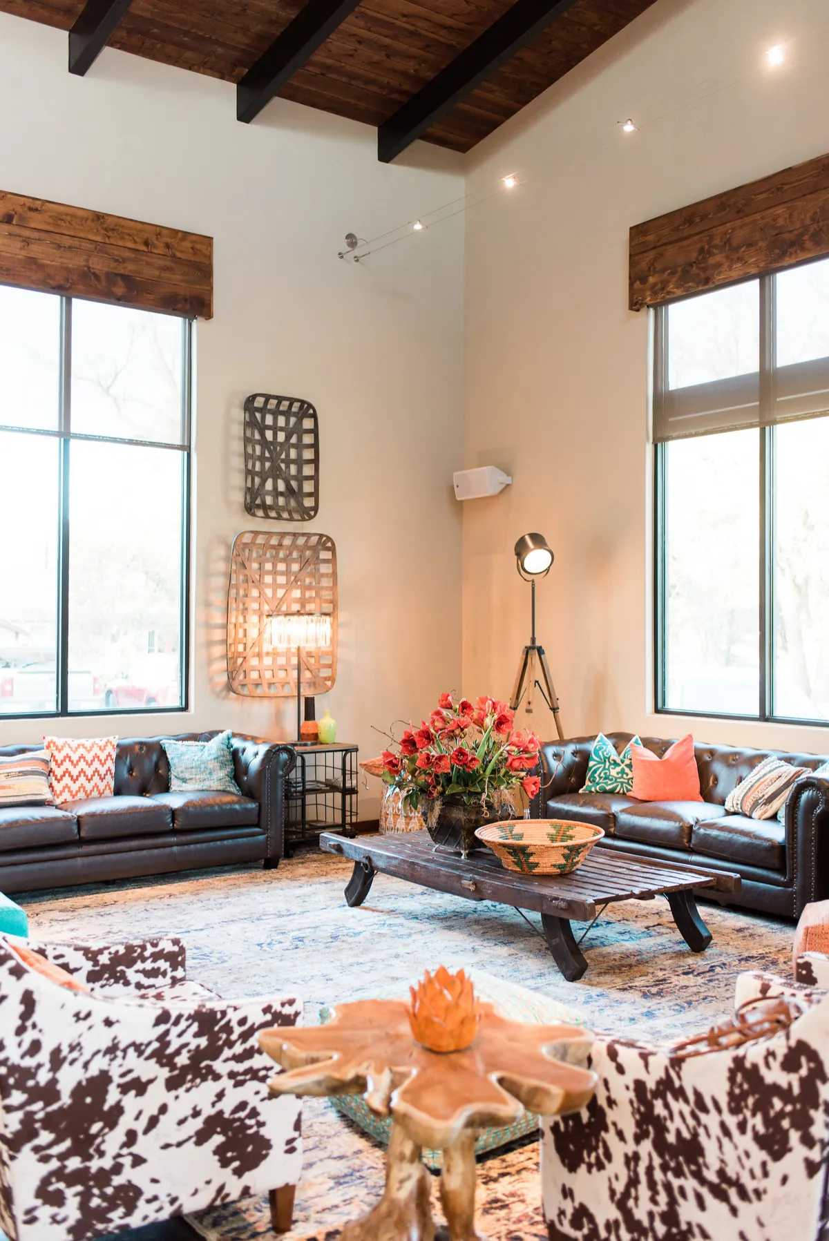 Patient lounge at Just Wright Dental and Implant Center in Corsicana, TX, where graft-free dental implant options are discussed