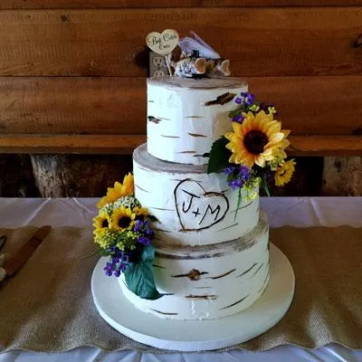 Quaken Aspen 3-tier Wedding Cake