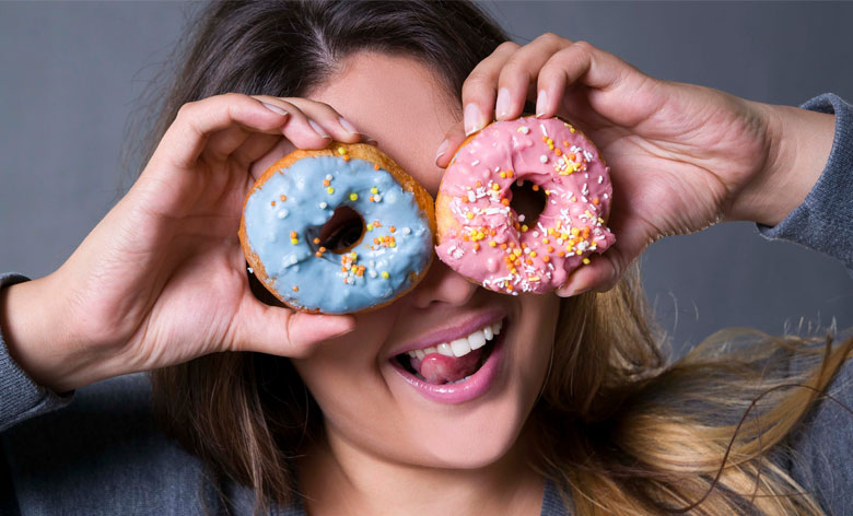 Why Emotional Eating Doesn’t Start with Food (And What Actually Needs to Change)