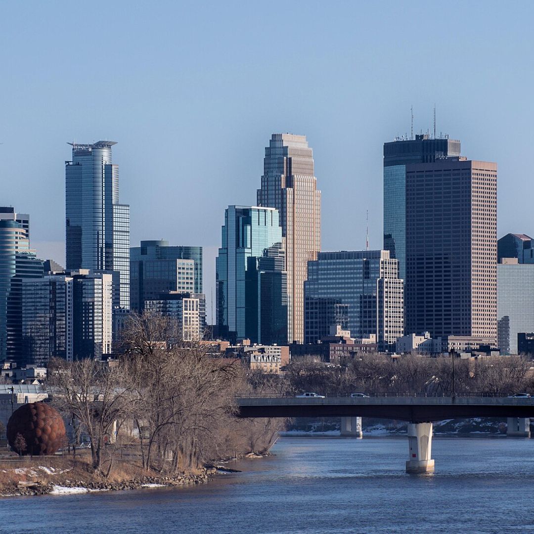 Minneapolis, MN Featured Image