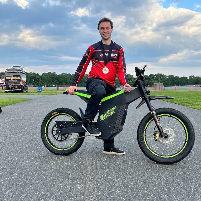 Declan Kurant with Extreme Wheel ES