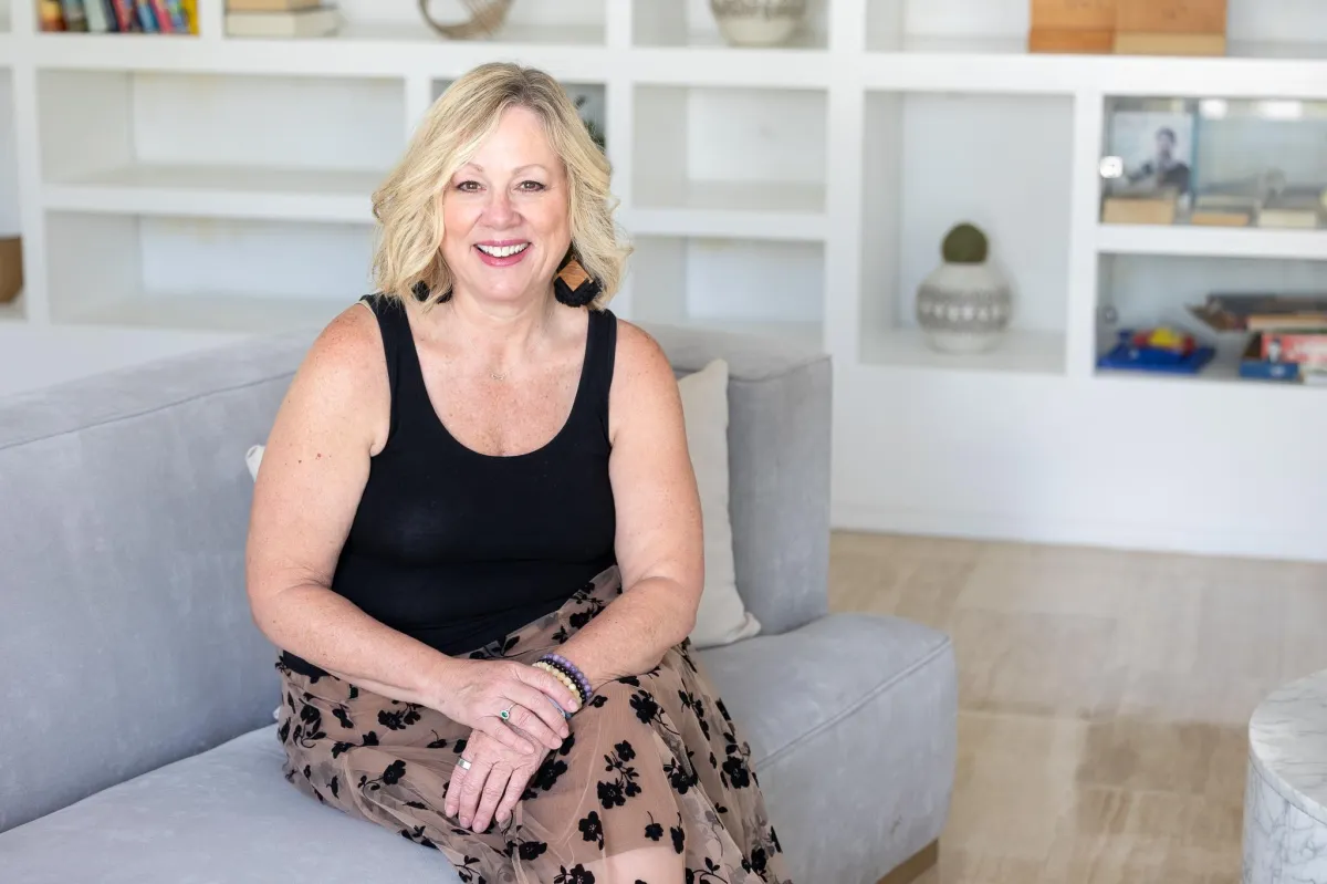 Debbie Heiser leading a workshop session