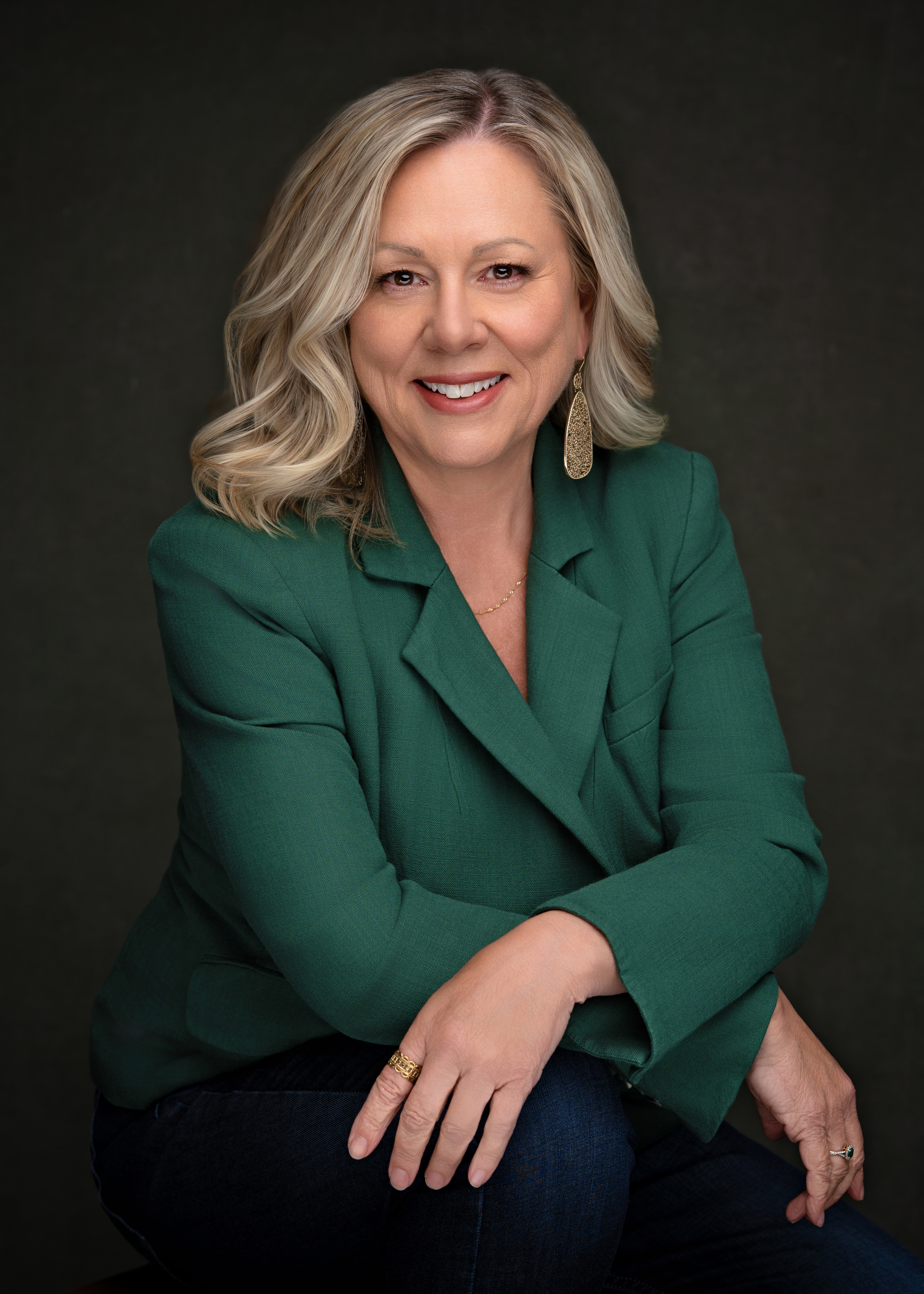 Debbie Heiser Business Success Coach and Lit Up Life Founder