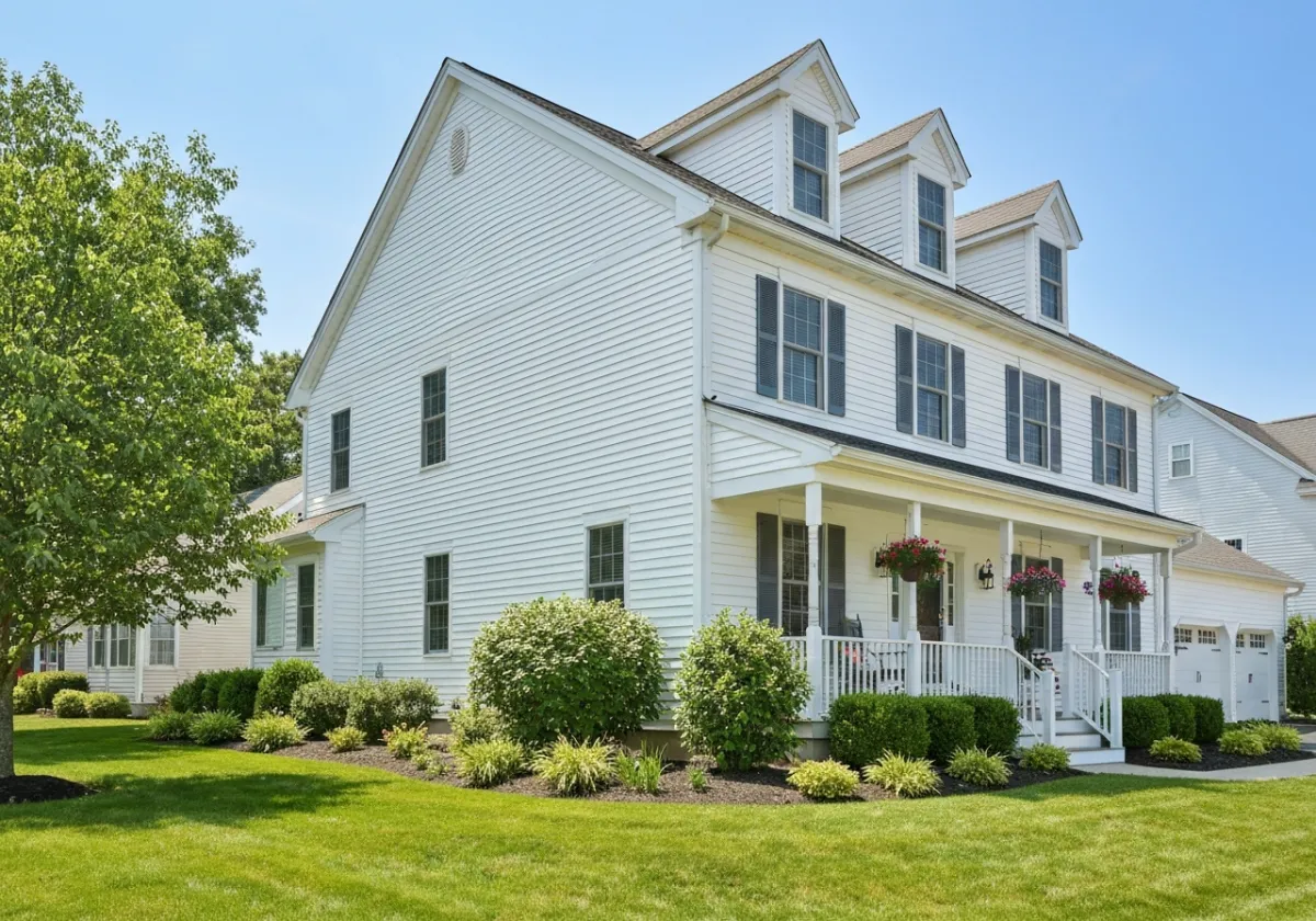 House washing in Marblehead , MA