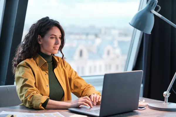 accountant behind laptop