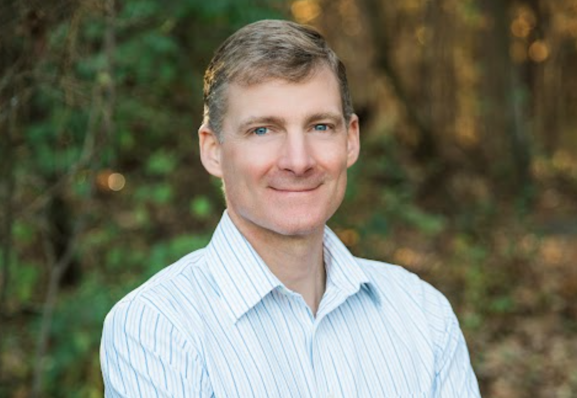 Dr. Darren Schmidt
