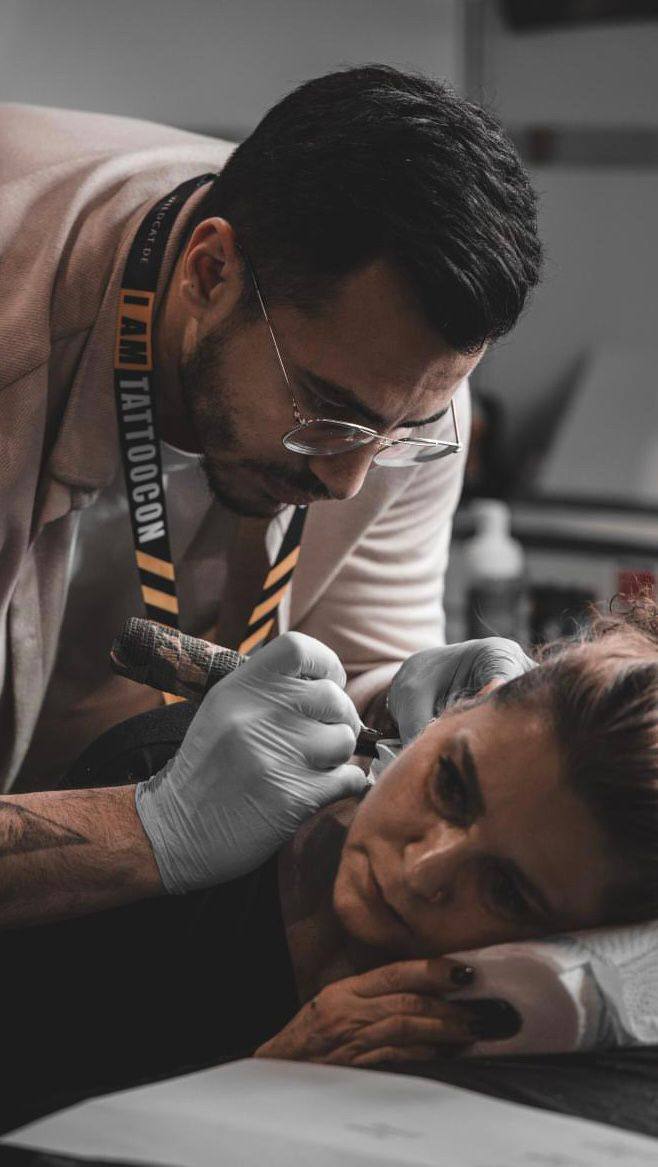 red white and black no smoking sign