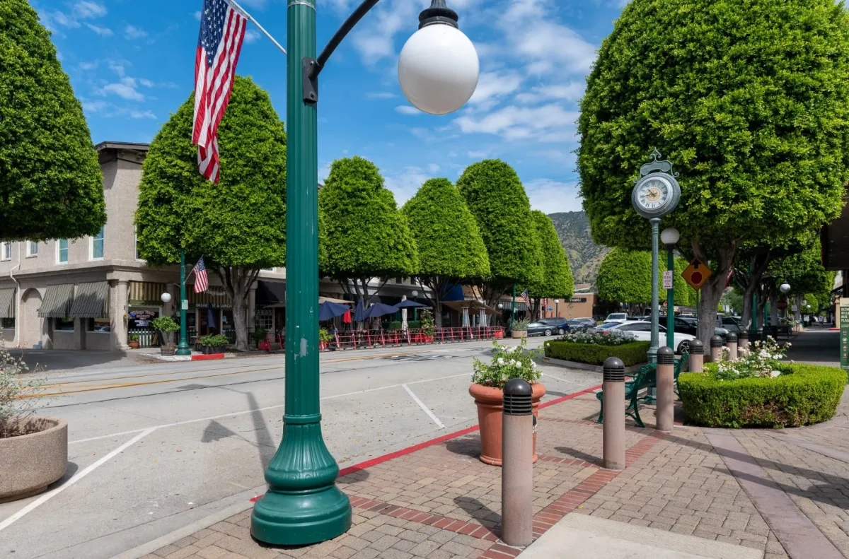 Downtown Glendora , California
