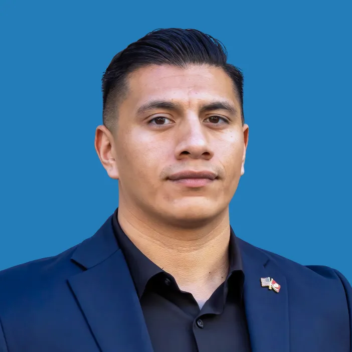 Cody Villanueva - Loan officer that works at Super Mortgage Brothers