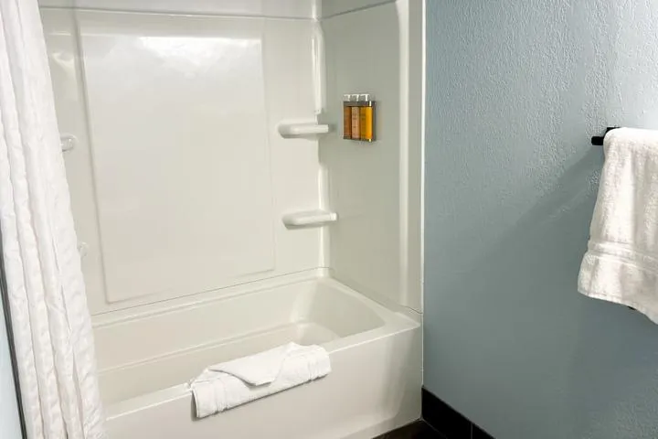 Shower in the Magnolia Bunk Room at Metropolis Resort