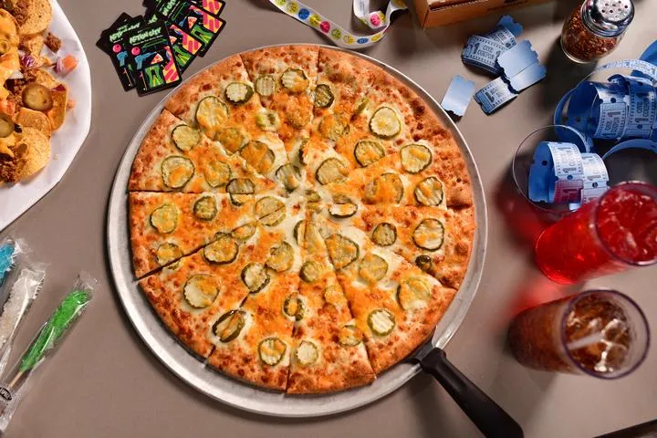 Action City Dining, Breadsticks, Pepperoni Pizza, City Pizza Co.