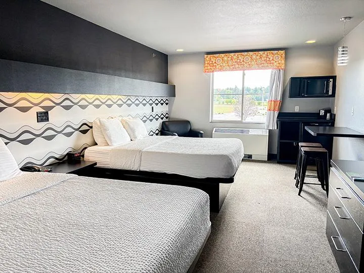 Double Queen Handicap Room at Metropolis Resort