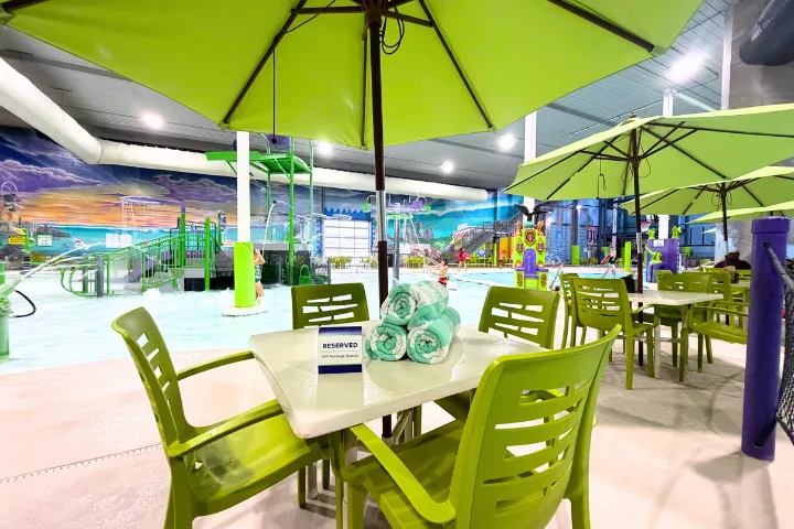 Metropolis Resort hotel front entrance