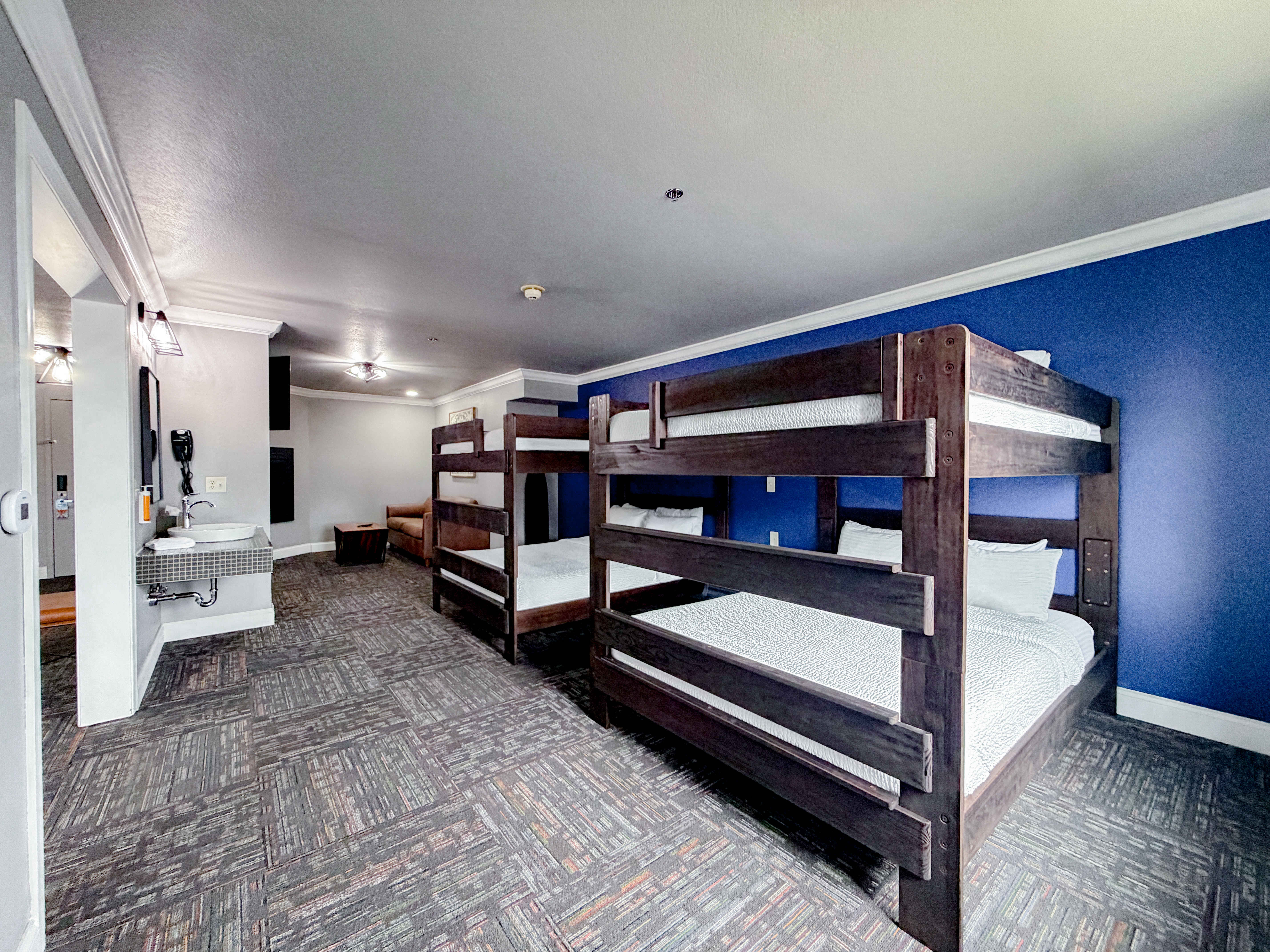 The Magnolia Bunk Room at Metropolis Resort