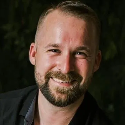 Connor Holtz, Business Development & Relationships Manager