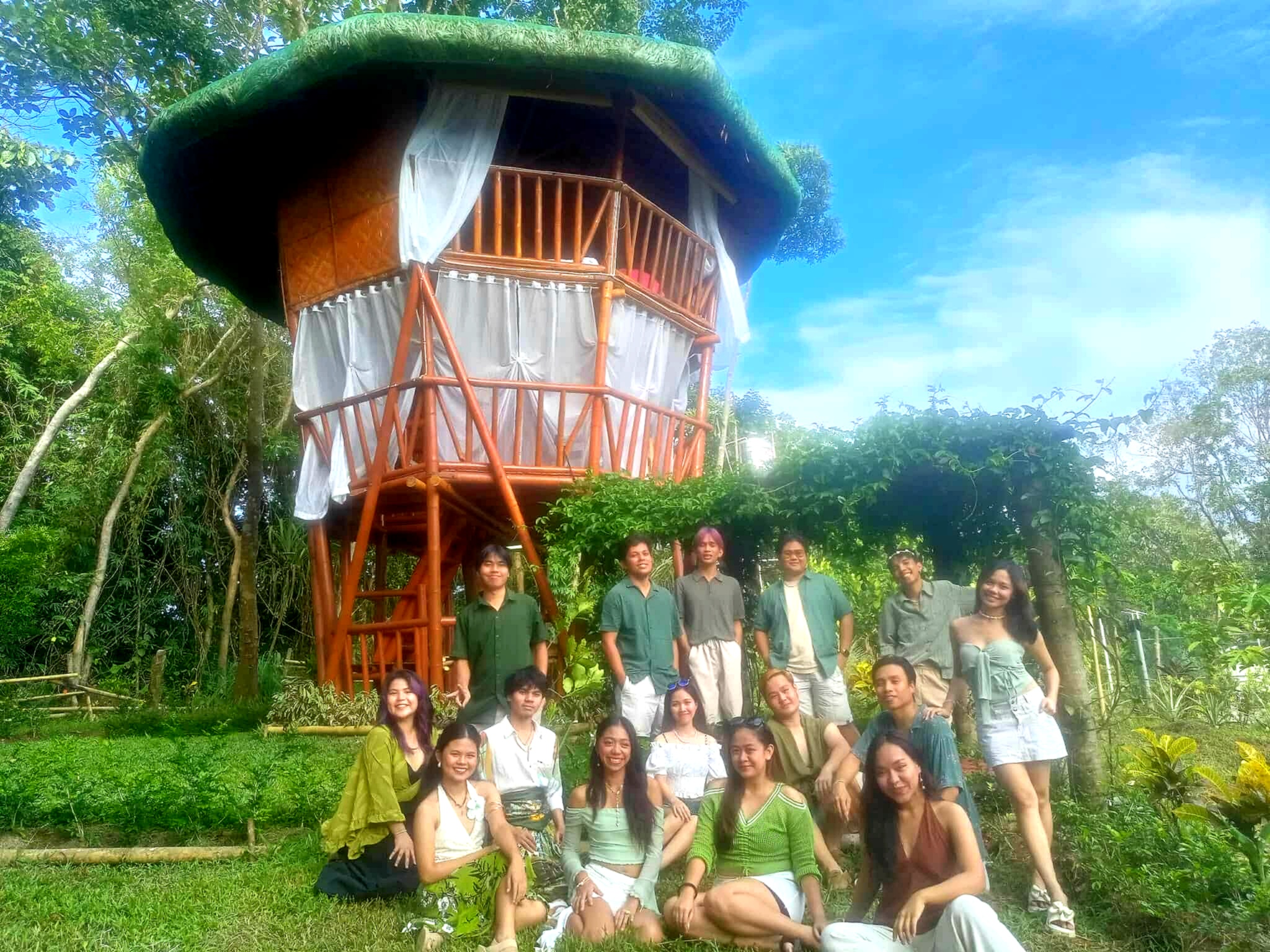 3-storey bamboo treehouse overlooking Cavinti nature
