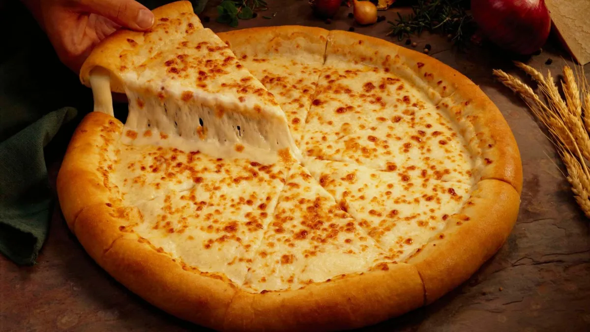 Cheese Pizza In Signal Hill