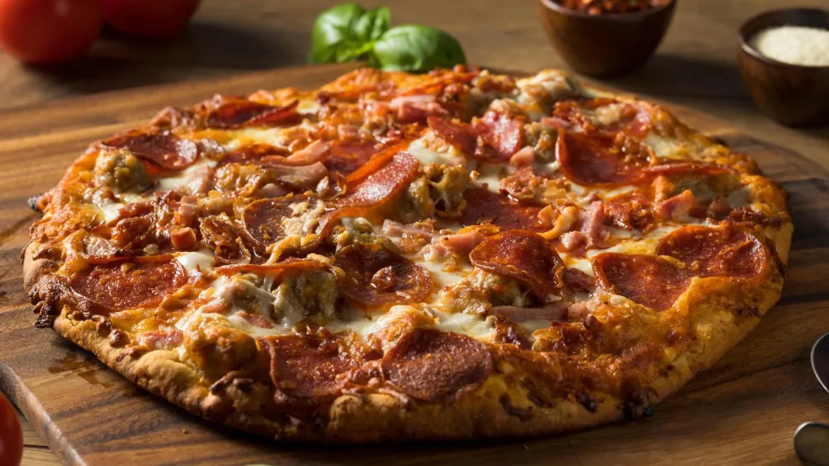 Meat Lover’s Pizza In Signal Hill