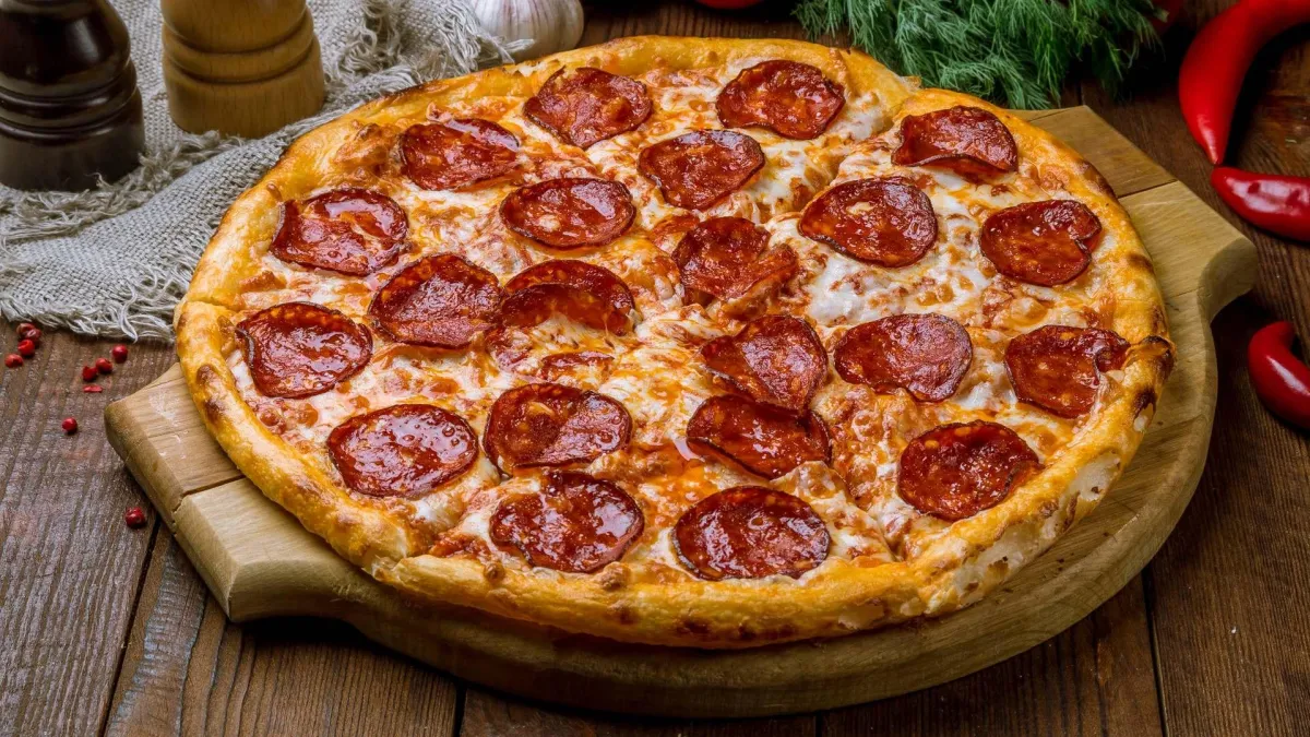 Pepperoni Pizza In Signal Hill