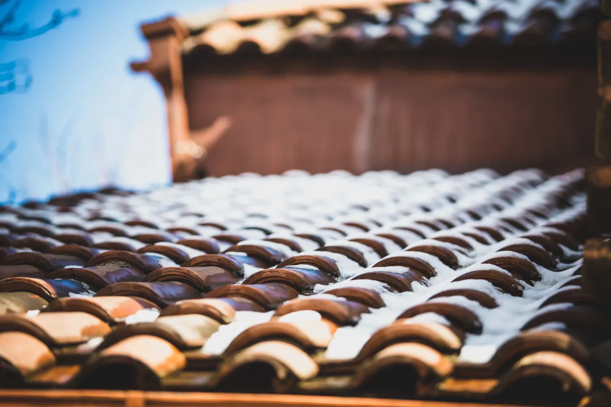 Experience the benefits of flat roofing with South Florida Roofing Miami.