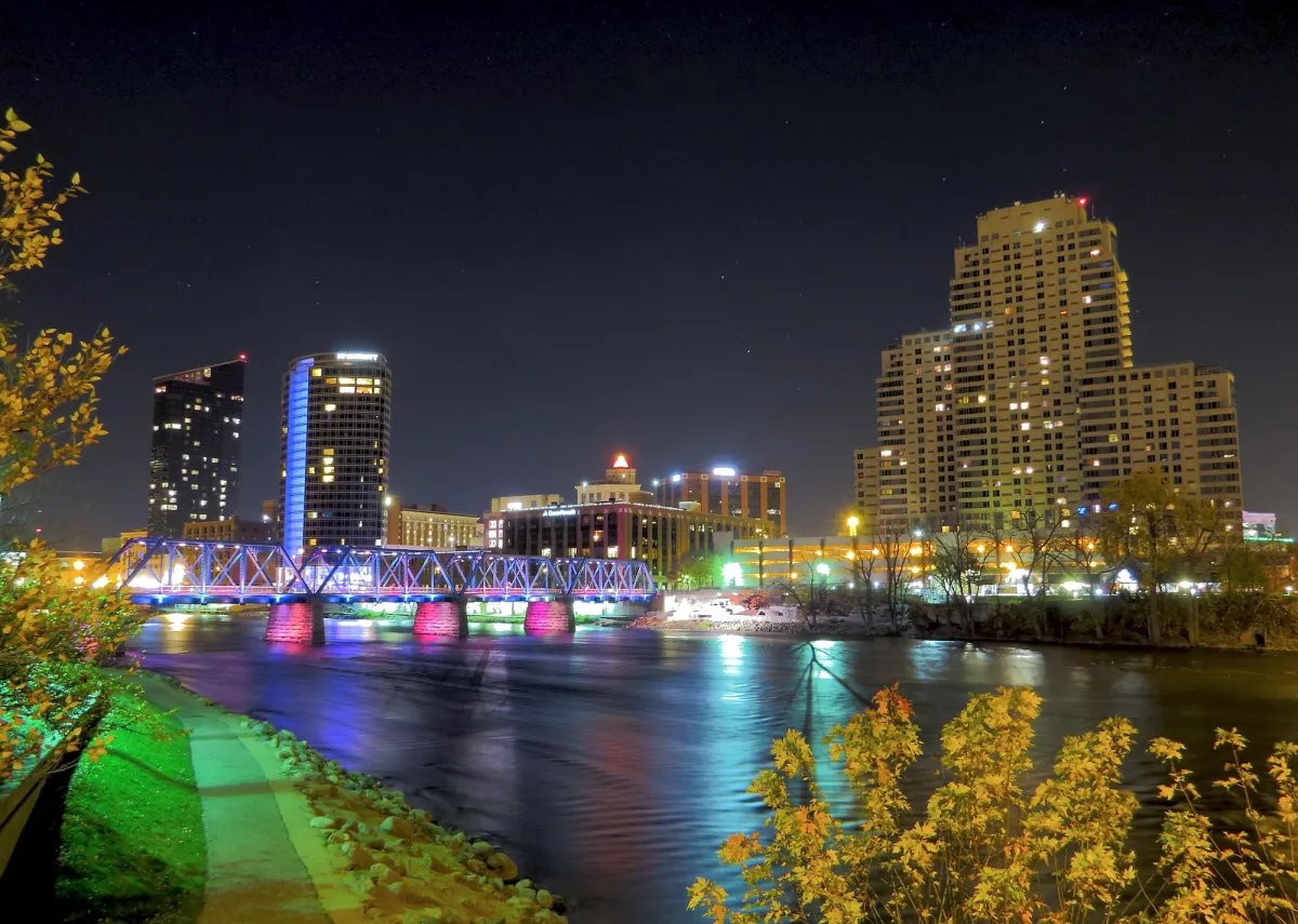 Grand Rapids, Michigan photo taken by Russell Sekeet