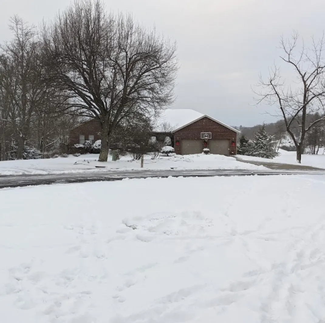 Snowy house in vincent OH